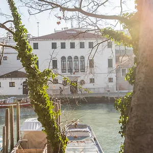 Casa Sant'andrea Bed and Breakfast Βενετία
