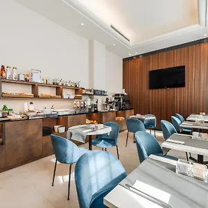 Πανσιόν Astoria Deluxe