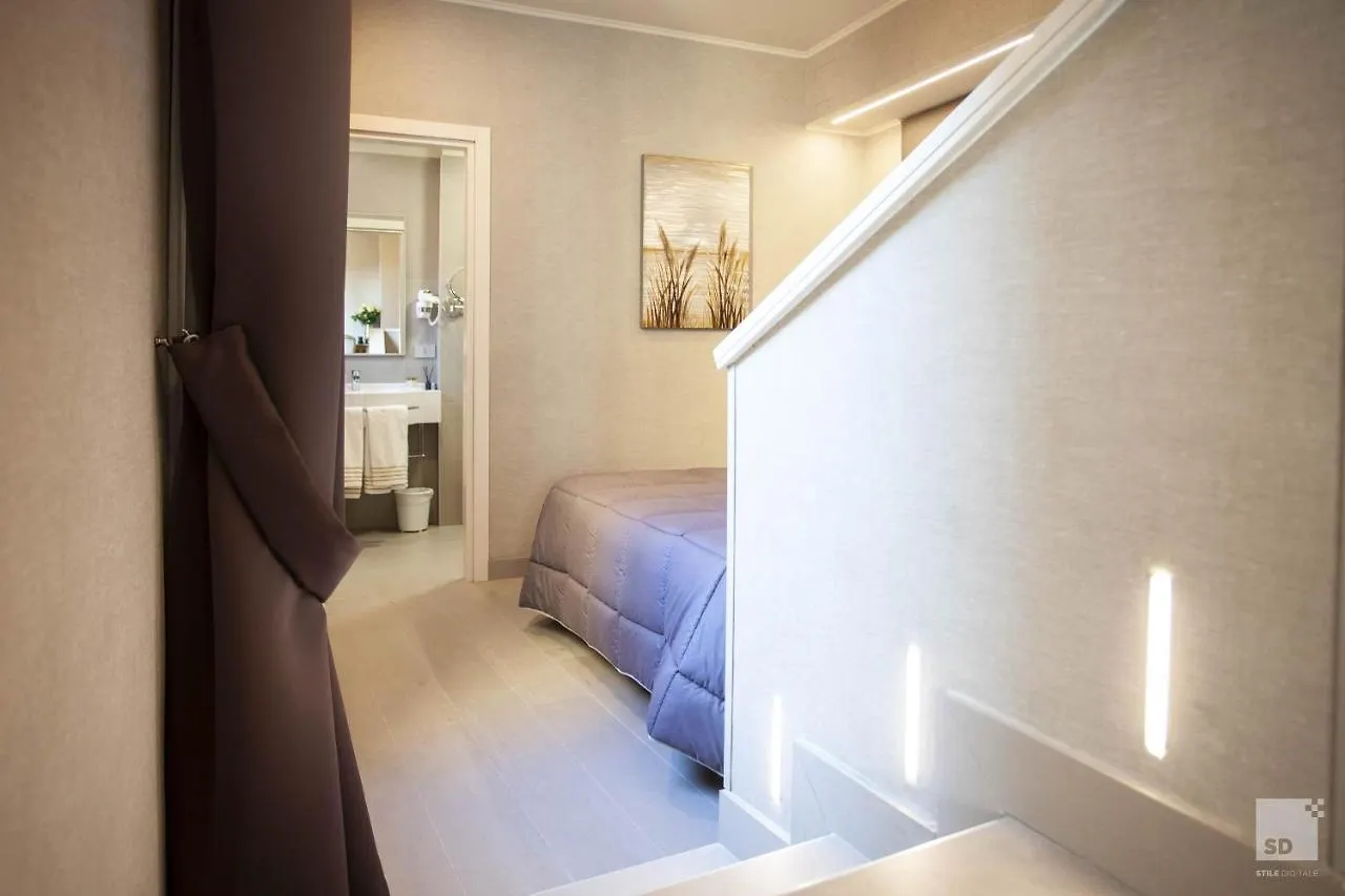 Hotel Cavour Болонья Италия
