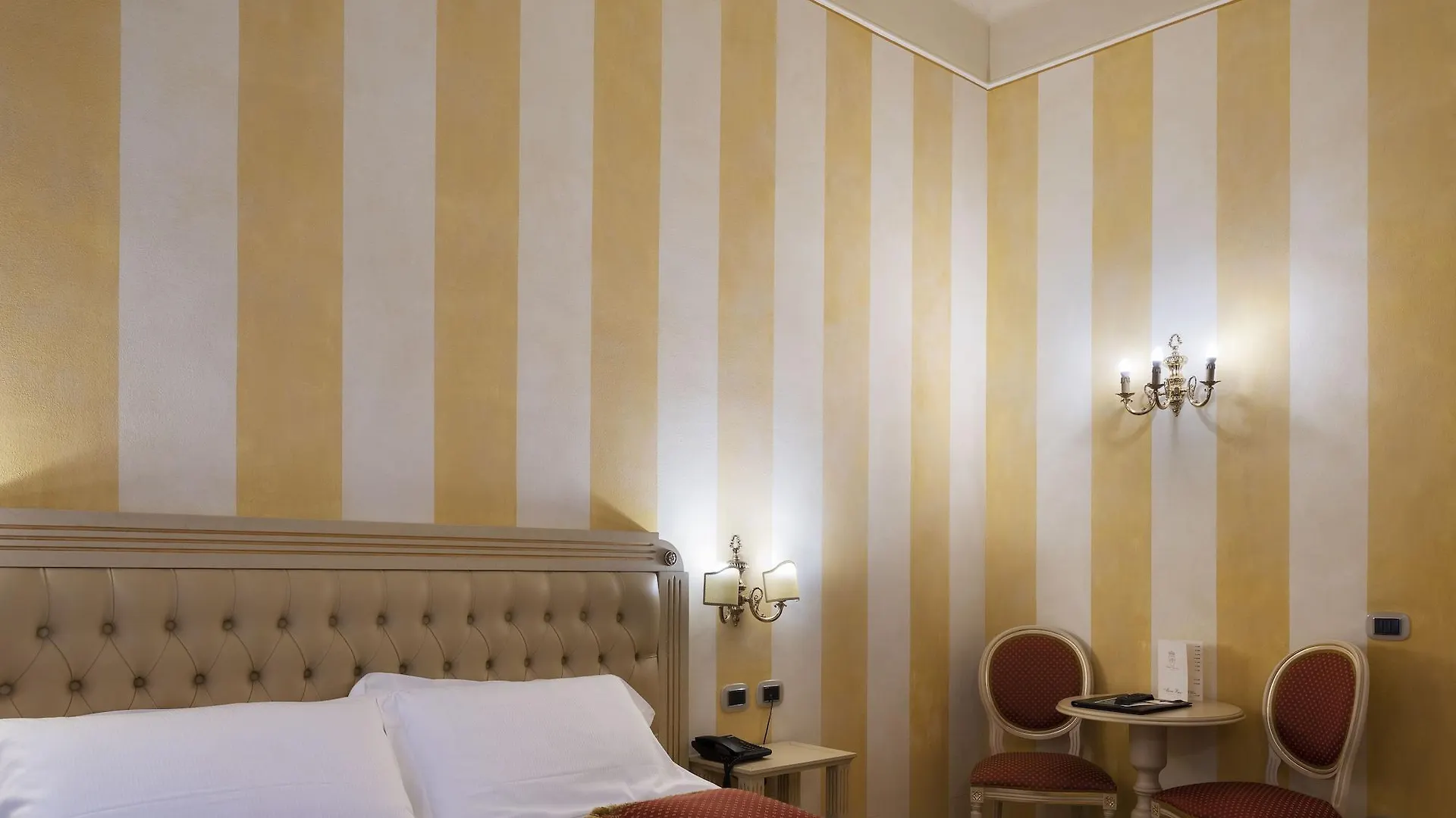 ***  Hotel Cavour Bologna Italien