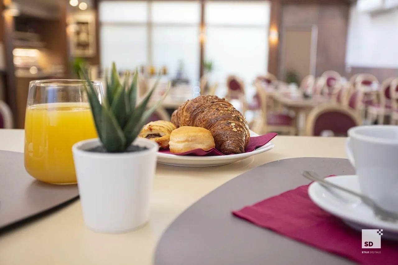 Hotel Cavour Bologna